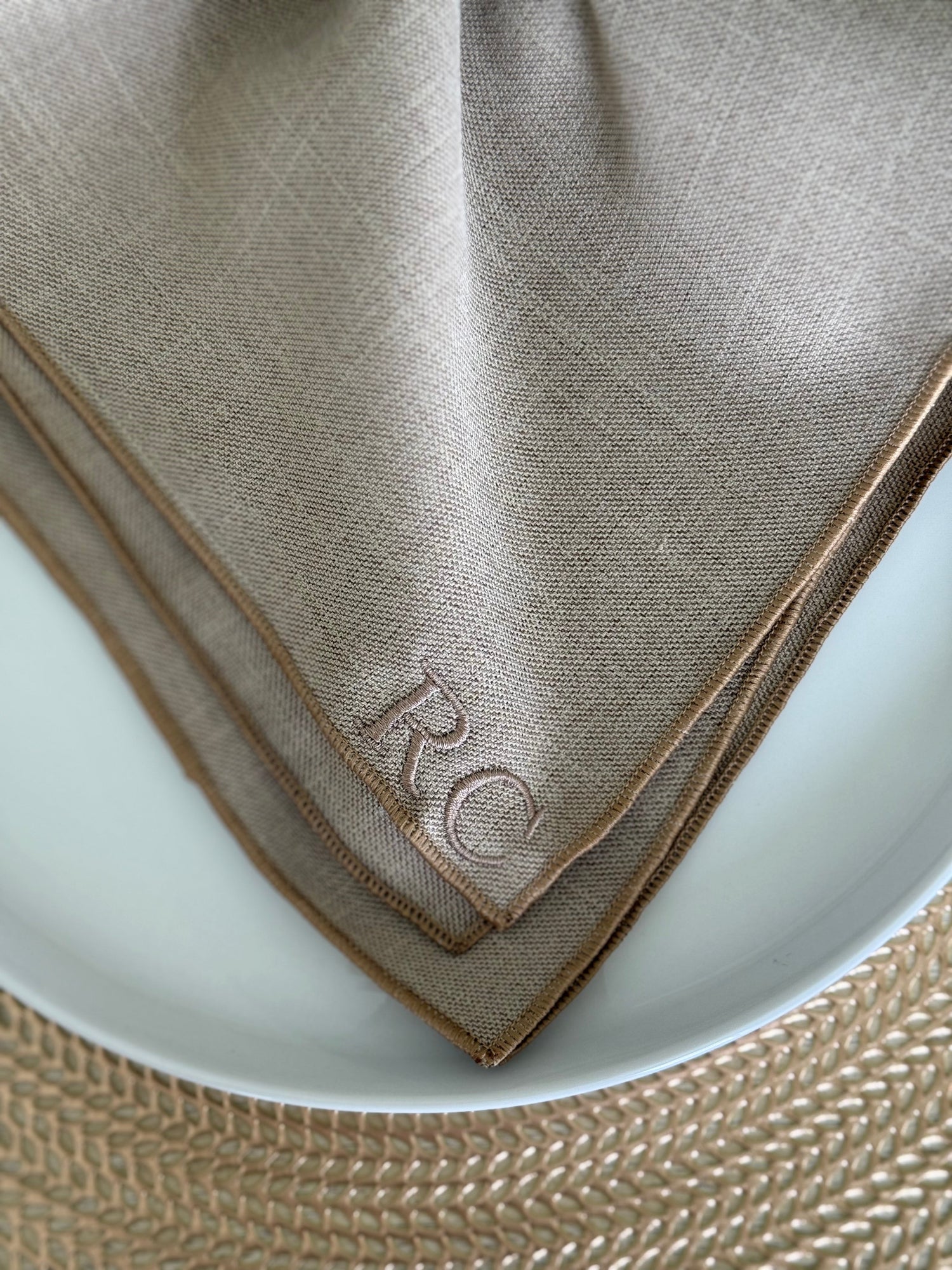 Hogar | Servilletas y Accesorios de Mesa