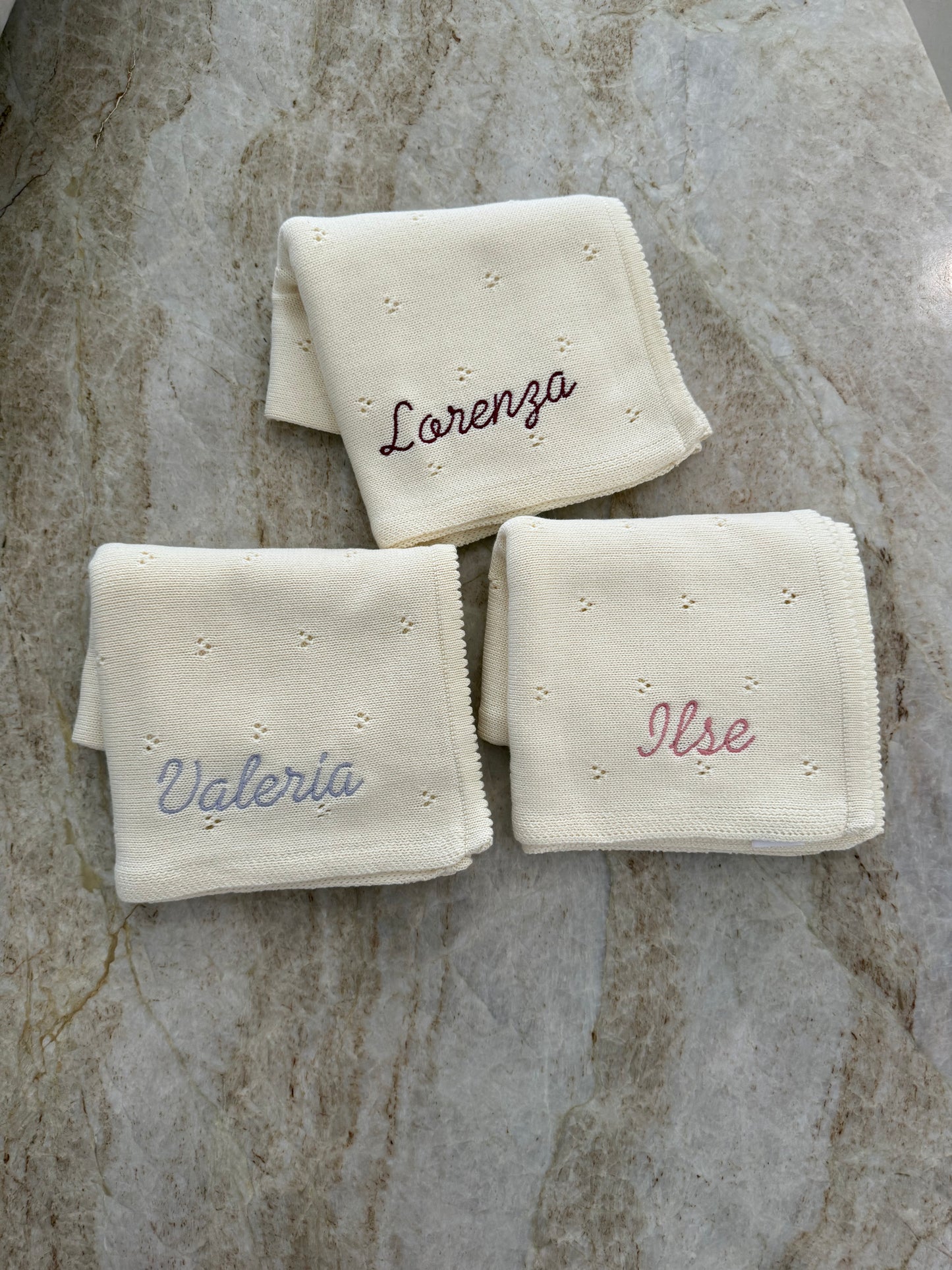 Cobija Tejida Personalizada Crema para Bebé