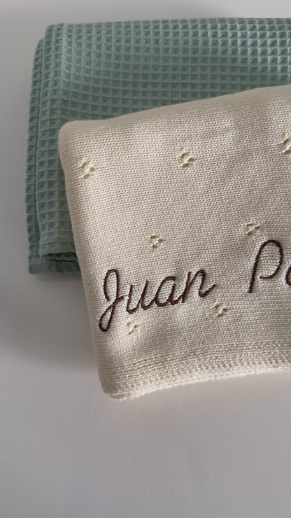 Cobija Tejida Personalizada Crema para Bebé